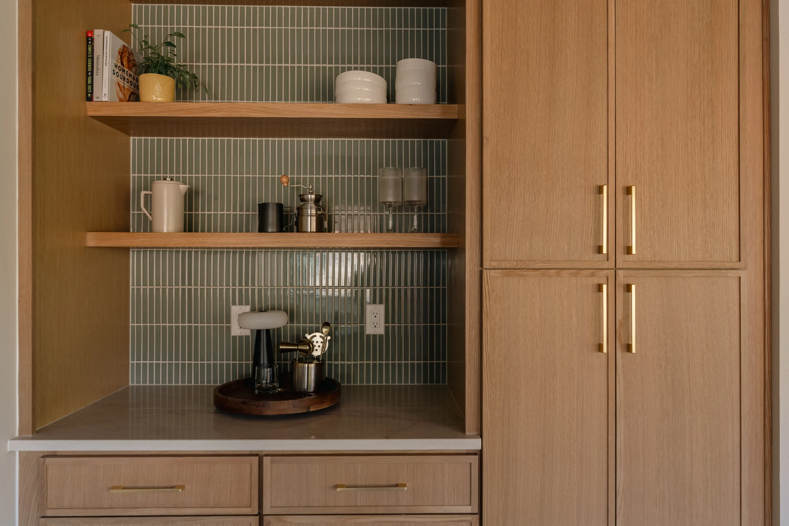 Bellevue, WA — Kitchen, Baths, Laundry + Flooring project image