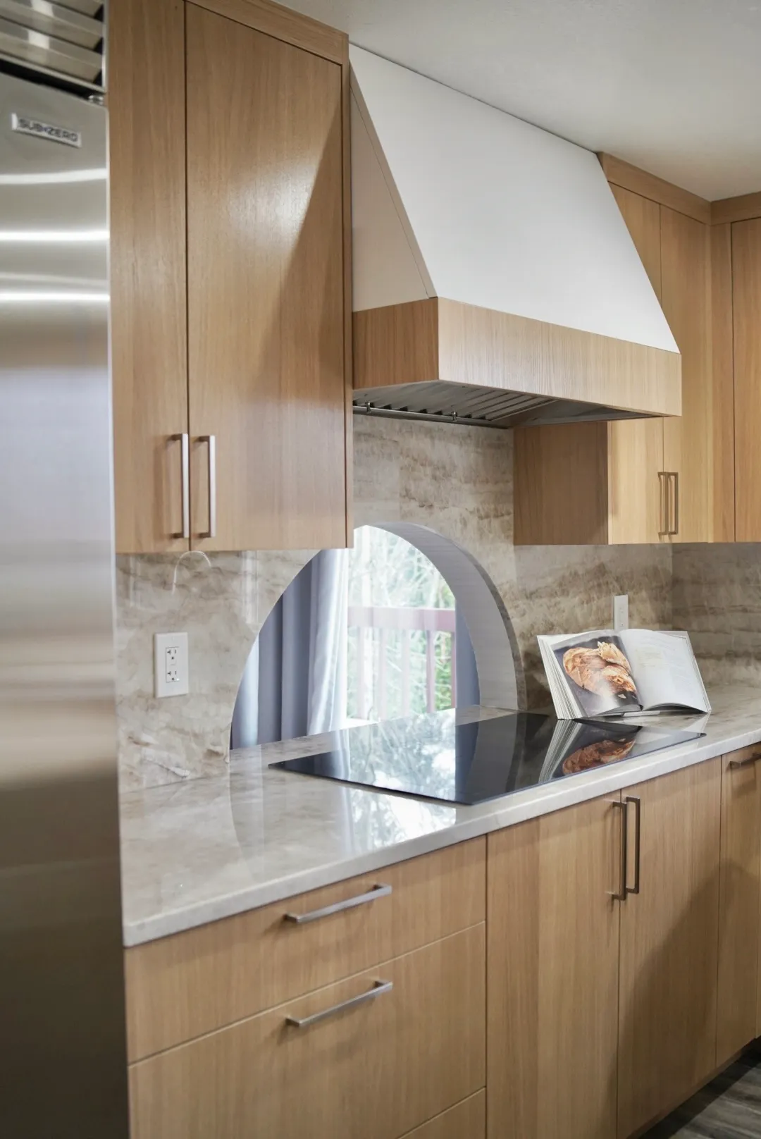 Federal Way, WA — Kitchen + Guest Bath Remodel project image