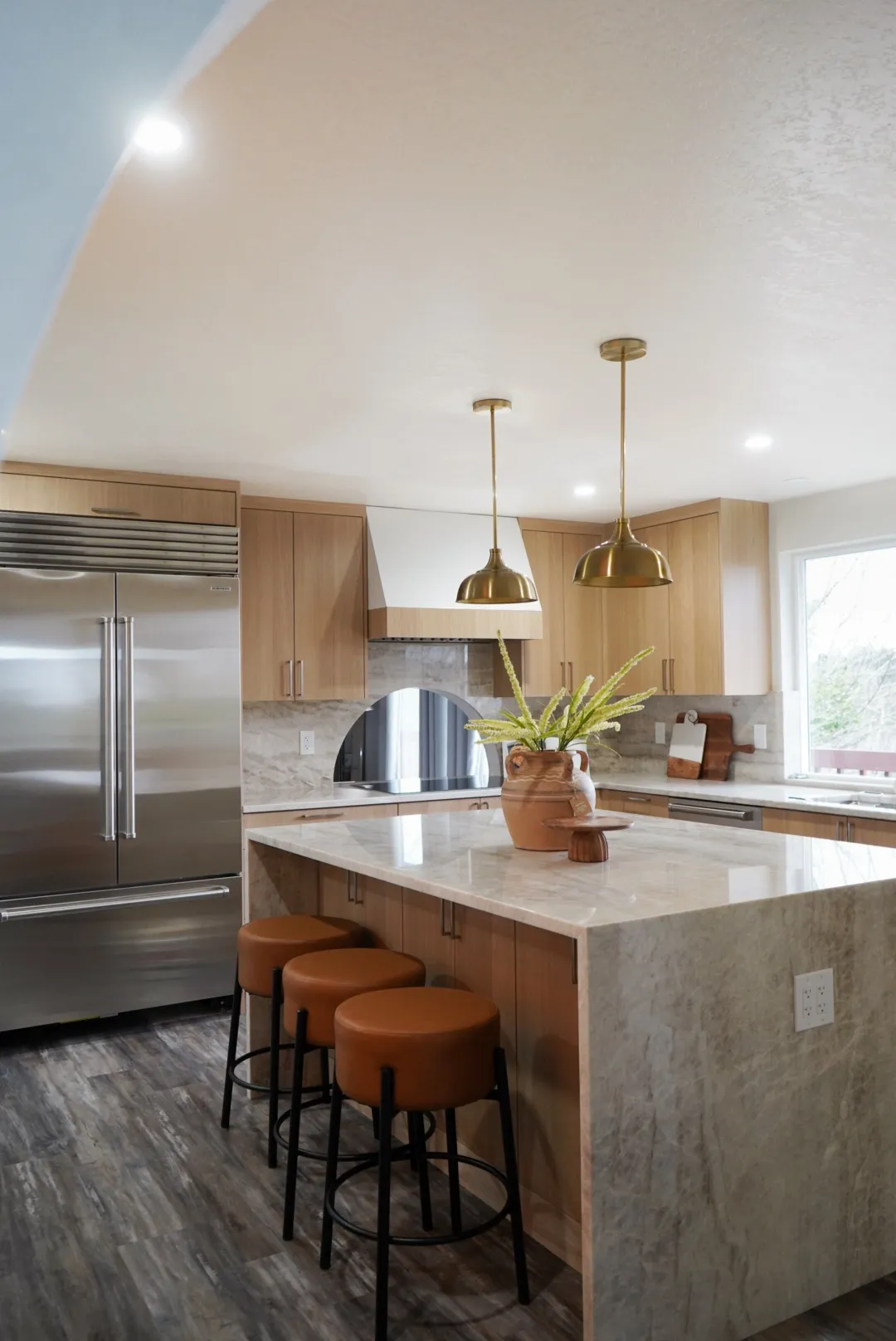 Federal Way, WA — Kitchen + Guest Bath Remodel project image